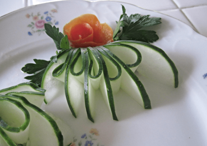 How to make cucumber decoration