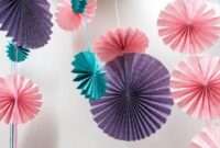 How to decorate a room with paper flowers